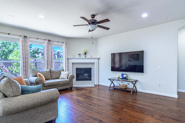 2720 Gulf Shore Drive, Lewisville, TX 75067