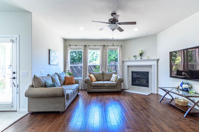 2720 Gulf Shore Drive, Lewisville, TX 75067