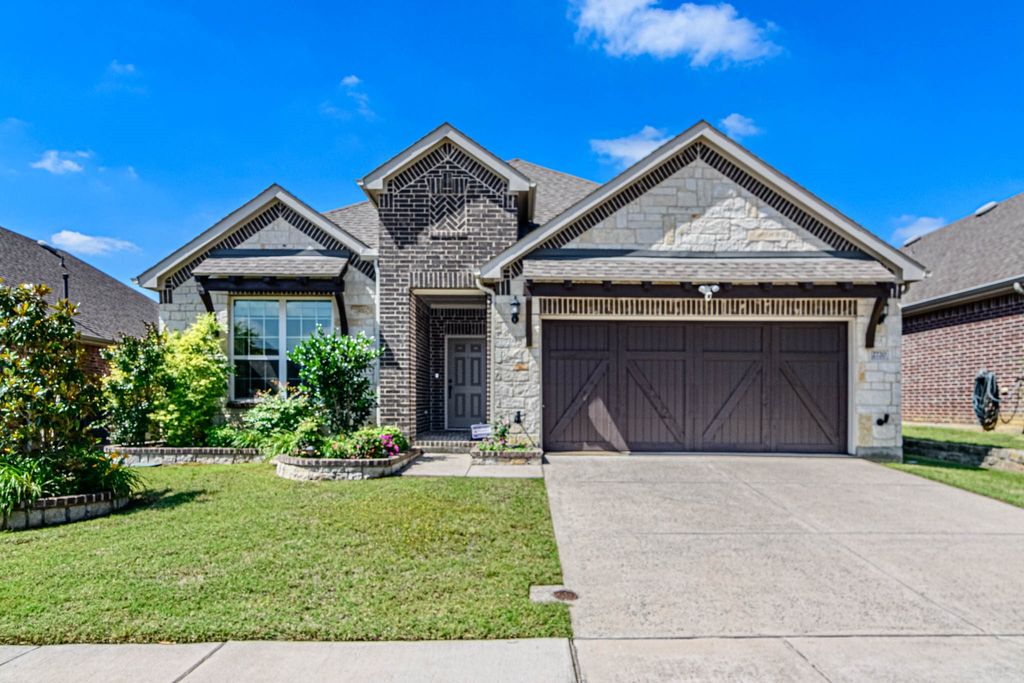 2720 Gulf Shore Drive, Lewisville, TX 75067