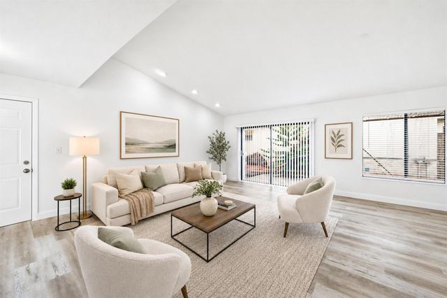 905 NW 22nd Avenue, Delray Beach, FL 33445