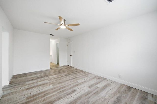 905 NW 22nd Avenue, Delray Beach, FL 33445