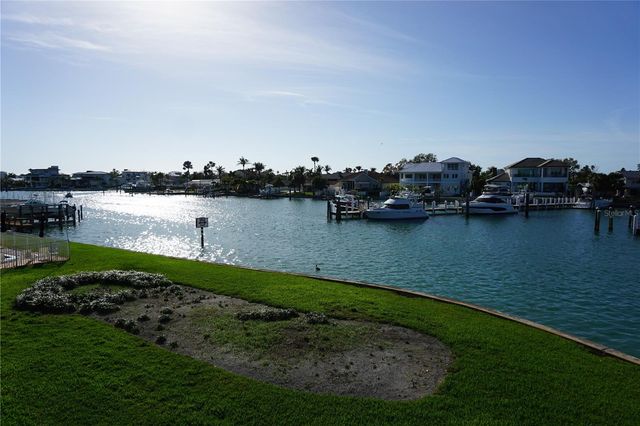 340 PINELLAS BAYWAY S 203, Tierra Verde, FL 33715