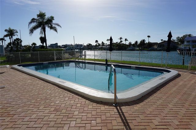 340 PINELLAS BAYWAY S 203, Tierra Verde, FL 33715