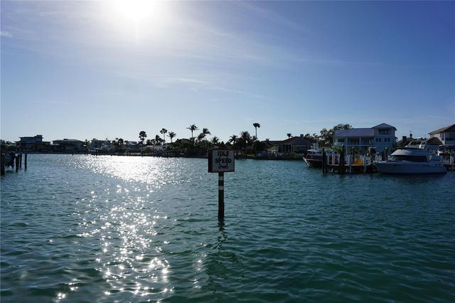 340 PINELLAS BAYWAY S 203, Tierra Verde, FL 33715