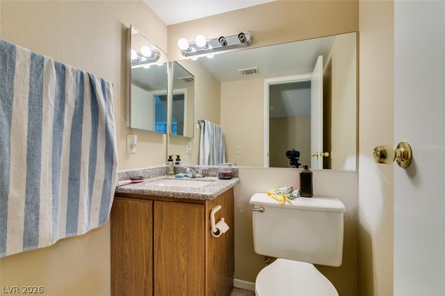 102 Boysenberry Lane, Henderson, NV 89074