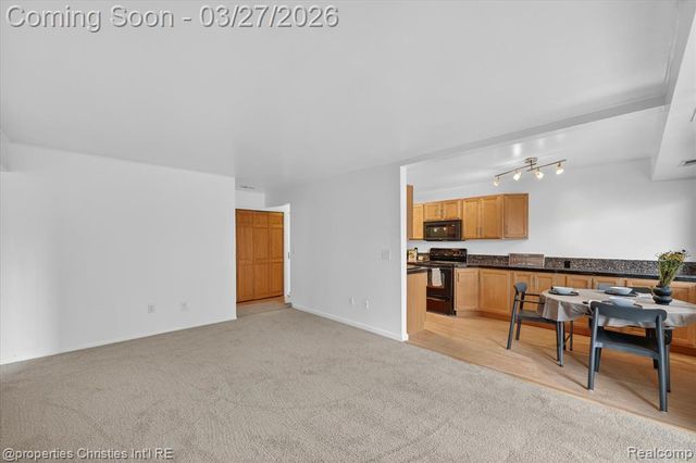 3815 Lone Pine Road, West Bloomfield, MI 48323