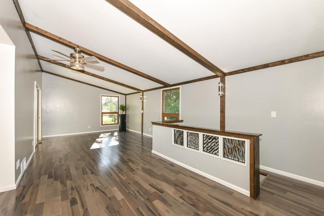 6508 N Tichigan ROAD, Waterford, WI 53185