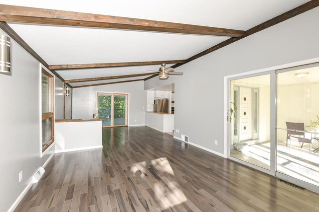 6508 N Tichigan ROAD, Waterford, WI 53185