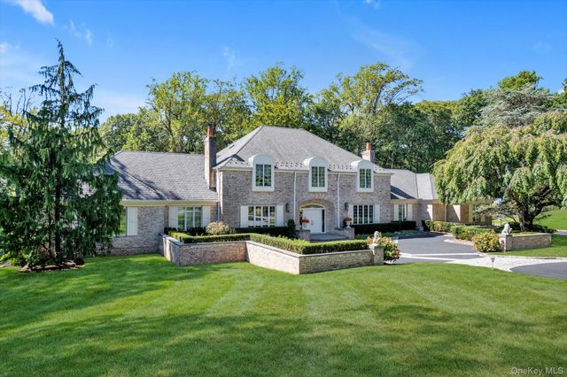 12 OVERLOOK Court, Lattingtown, NY 11560