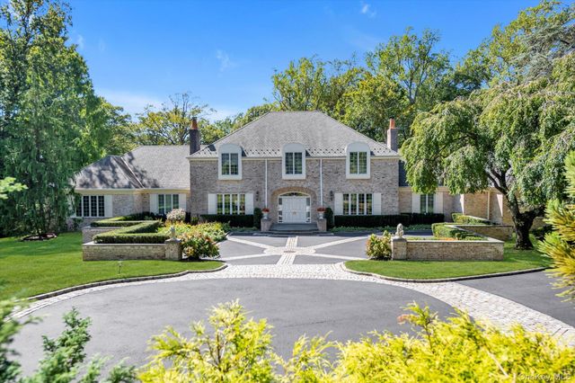12 OVERLOOK Court, Lattingtown, NY 11560