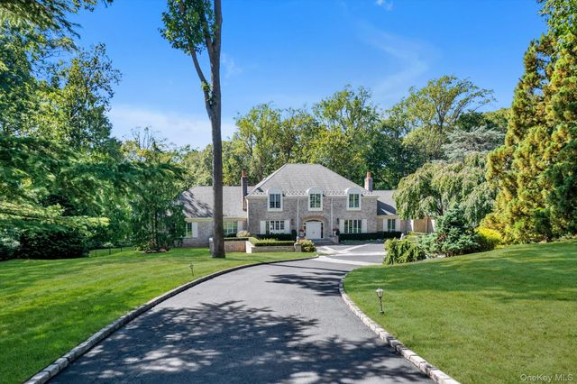 12 OVERLOOK Court, Lattingtown, NY 11560