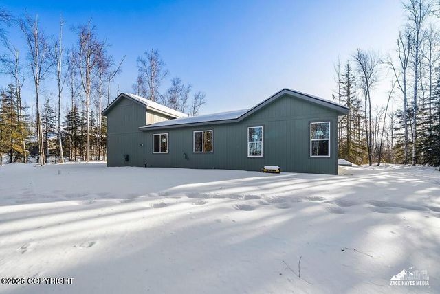 9189 W Angel Drive, Wasilla, AK 99623