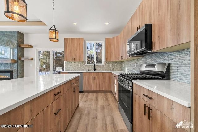 9189 W Angel Drive, Wasilla, AK 99623