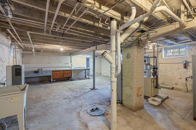 1219 E 13th Street, Hibbing, MN 55746