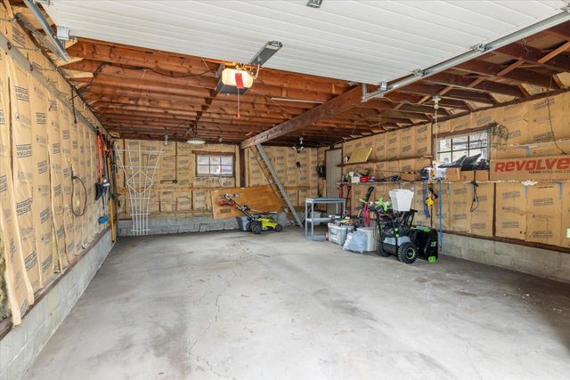 1219 E 13th Street, Hibbing, MN 55746