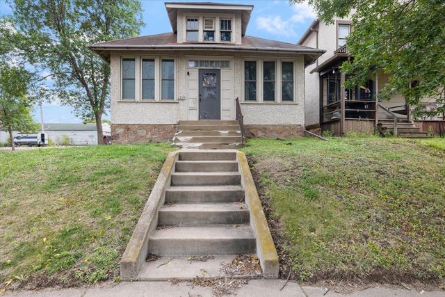 1219 E 13th Street, Hibbing, MN 55746