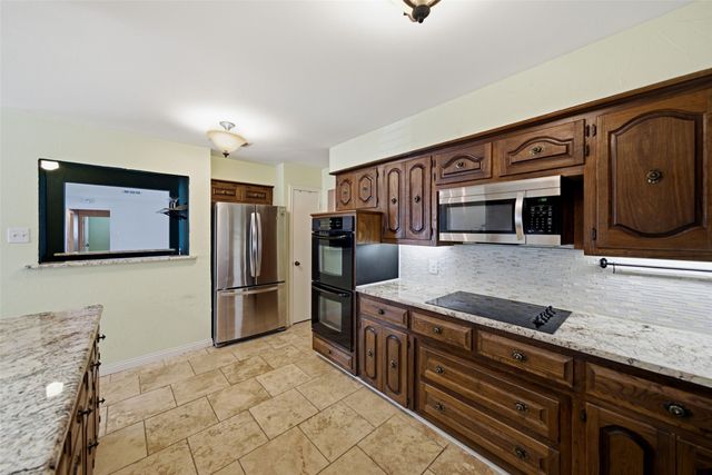 467 Harvest Glen Drive, Richardson, TX 75081
