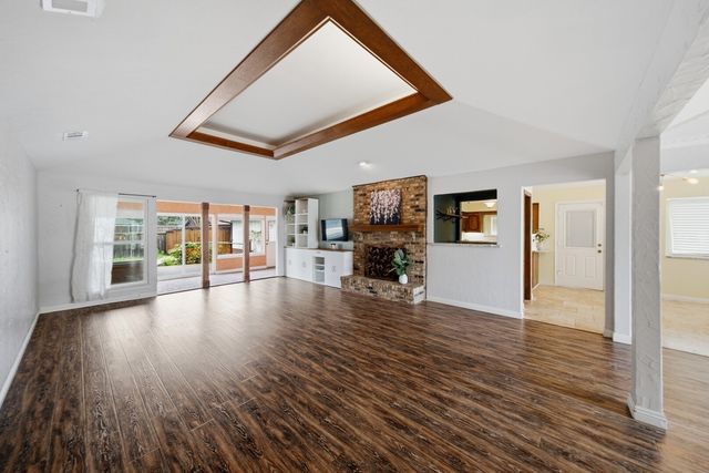 467 Harvest Glen Drive, Richardson, TX 75081