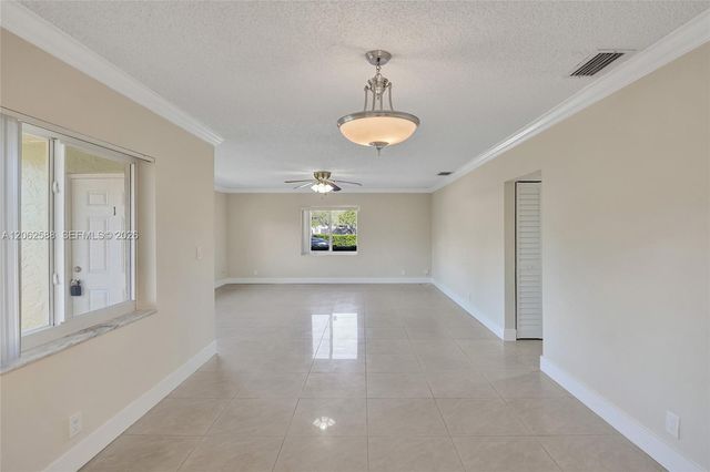 920 SW 28th Street 12, Fort Lauderdale, FL 33315