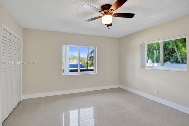 920 SW 28th Street 12, Fort Lauderdale, FL 33315