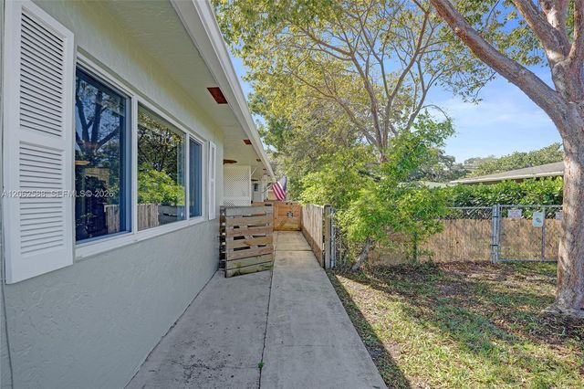 920 SW 28th Street 12, Fort Lauderdale, FL 33315