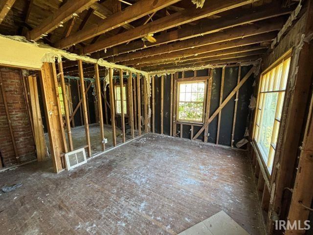 1823 Covert Avenue, Evansville, IN 47714