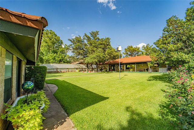 3093 County Road 264, Breckenridge, TX 76424