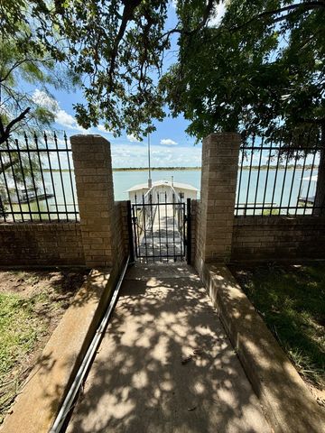 3093 County Road 264, Breckenridge, TX 76424