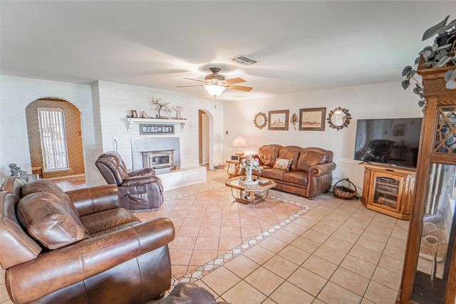 3093 County Road 264, Breckenridge, TX 76424
