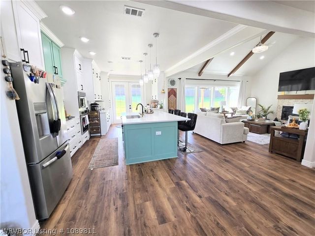 6800 PROVIDENCE Way, Fort Smith, AR 72916
