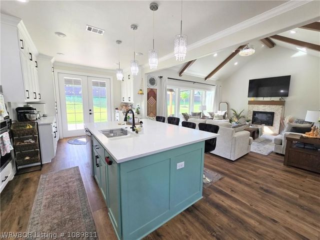 6800 PROVIDENCE Way, Fort Smith, AR 72916