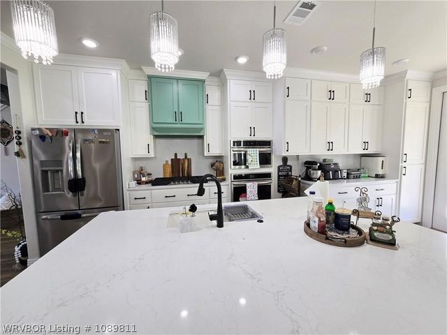 6800 PROVIDENCE Way, Fort Smith, AR 72916