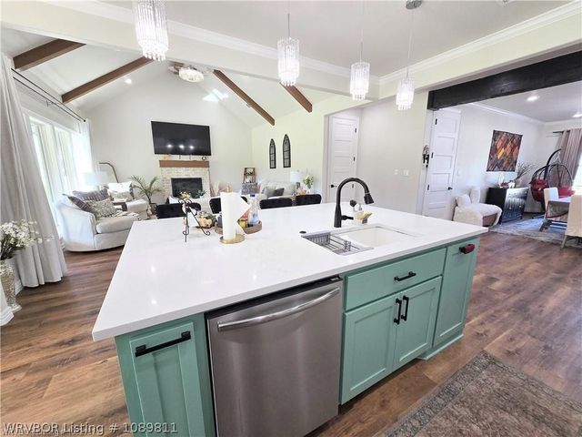 6800 PROVIDENCE Way, Fort Smith, AR 72916