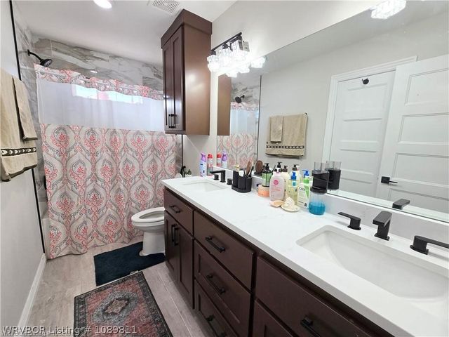 6800 PROVIDENCE Way, Fort Smith, AR 72916