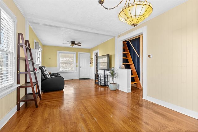 325 Whitcomb Street, Kalamazoo, MI 49001