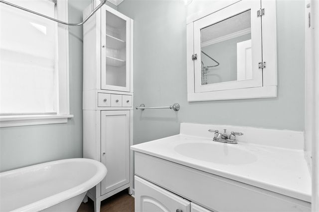 325 Whitcomb Street, Kalamazoo, MI 49001