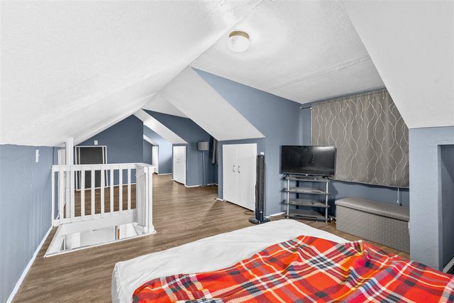 325 Whitcomb Street, Kalamazoo, MI 49001