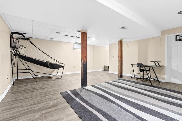 325 Whitcomb Street, Kalamazoo, MI 49001