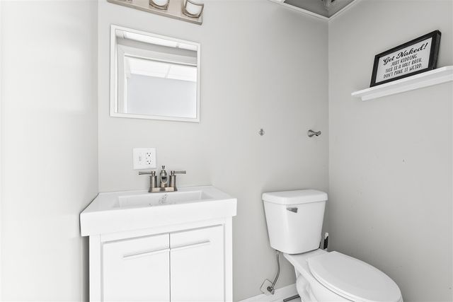 325 Whitcomb Street, Kalamazoo, MI 49001