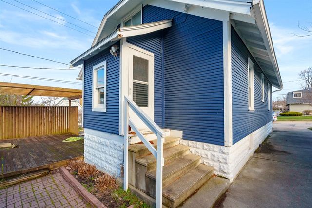 325 Whitcomb Street, Kalamazoo, MI 49001