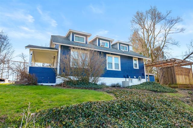 325 Whitcomb Street, Kalamazoo, MI 49001