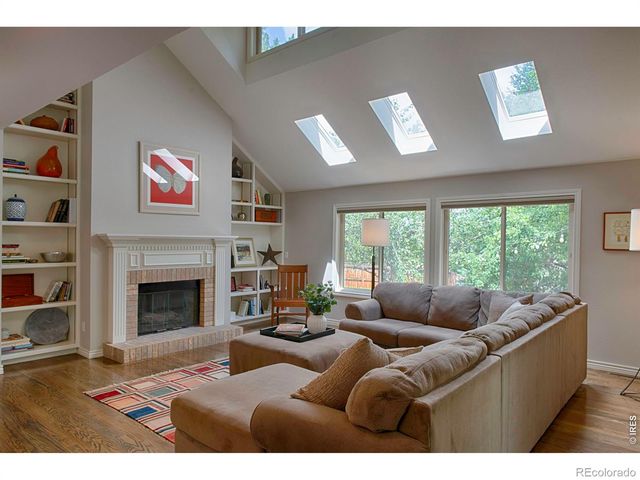 1311 Songbird Court, Boulder, CO 80303