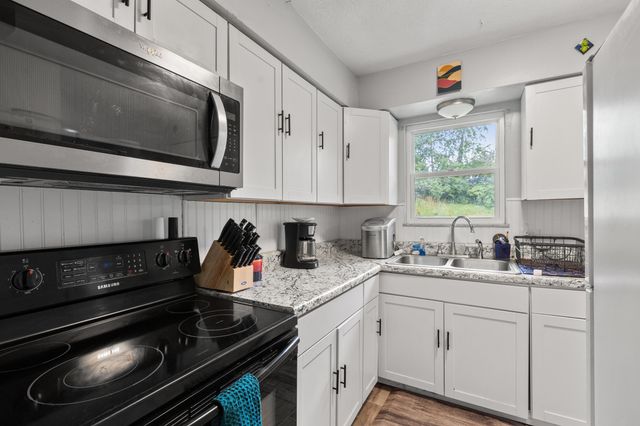 107 Elaine Avenue, Richmond, KY 40475