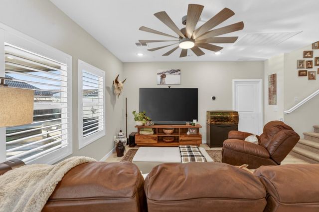 1124 Elm Terrace Way, Wheatland, CA 95692