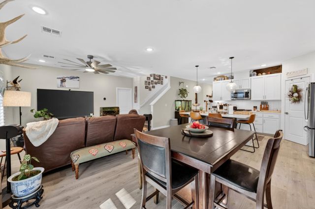 1124 Elm Terrace Way, Wheatland, CA 95692