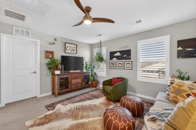 1124 Elm Terrace Way, Wheatland, CA 95692