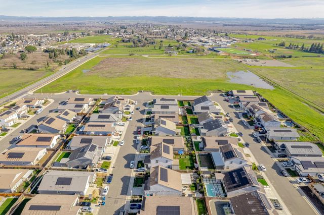 1124 Elm Terrace Way, Wheatland, CA 95692