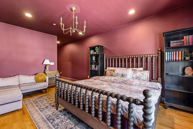 167 Poplar St 1, Boston, MA 02131