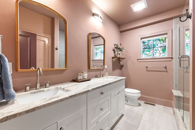 167 Poplar St 1, Boston, MA 02131