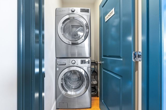 167 Poplar St 1, Boston, MA 02131